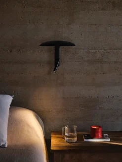 Konoha Wall Lamp fra<Marset