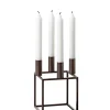 Kubus 4 Lysestage, bruneret kobber fra<Audo Copenhagen Discount