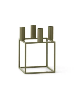 Kubus 4 Lysestage, bruneret kobber fra<Audo Copenhagen Discount