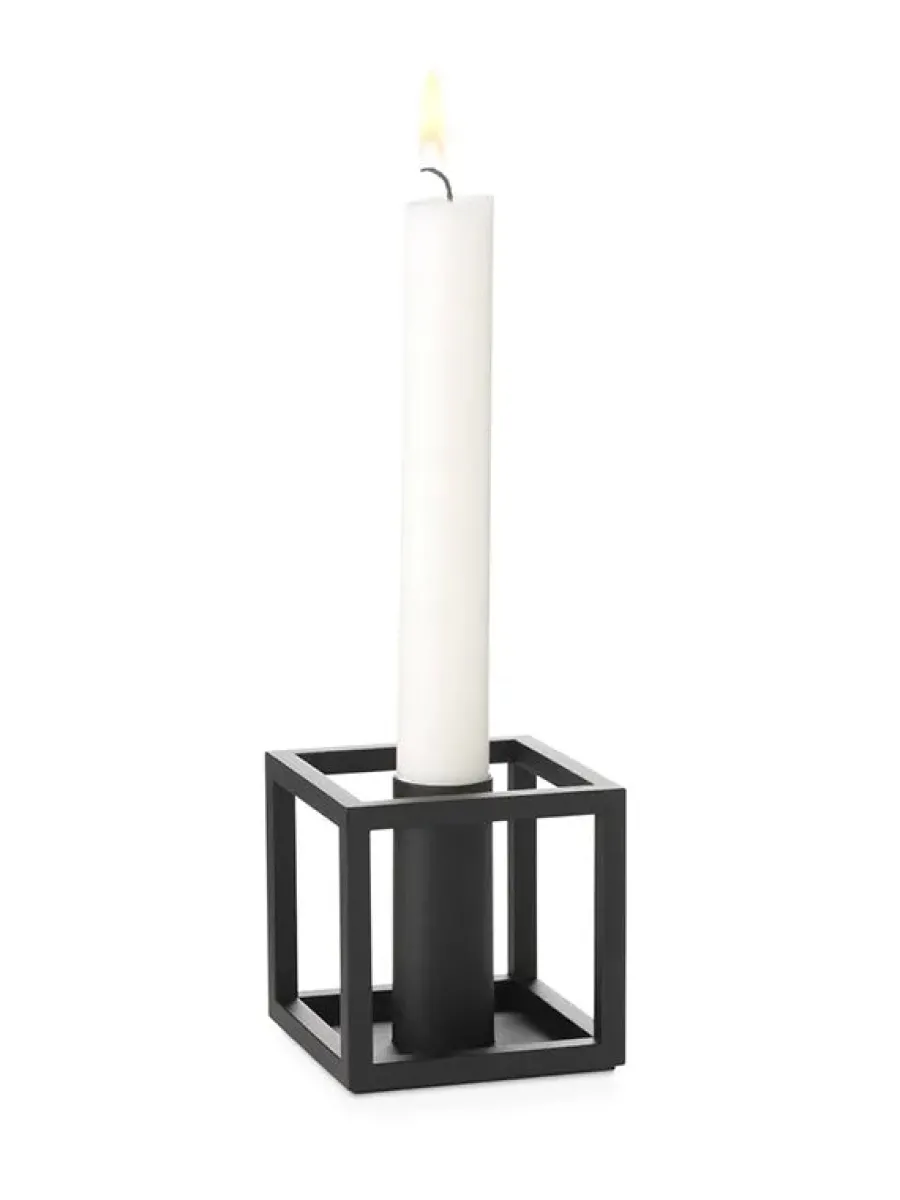 Kubus 1 Lysestage, hvid fra<Audo Copenhagen Hot