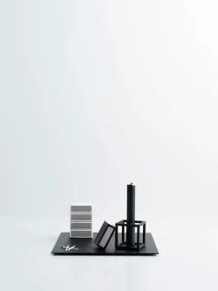 Kubus 1 Lysestage, hvid fra<Audo Copenhagen Hot