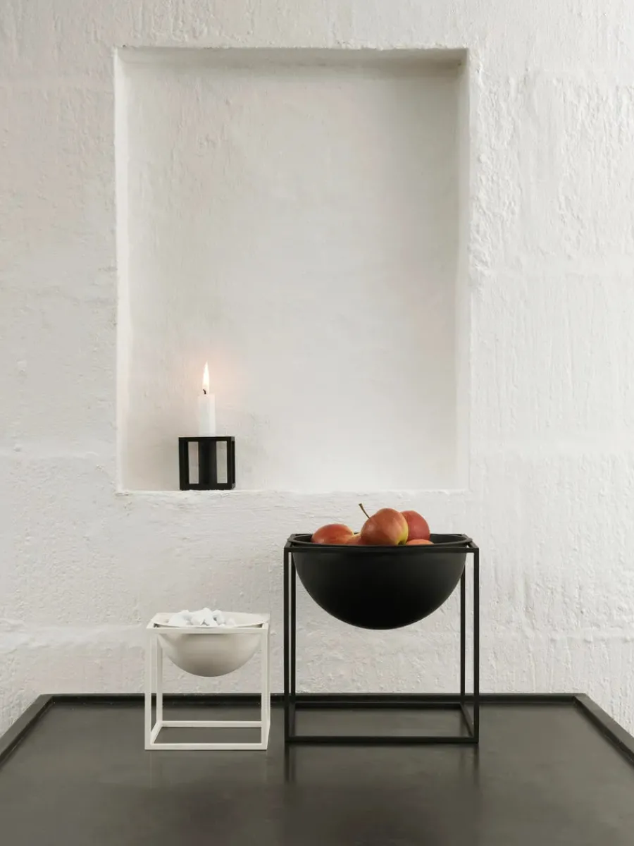 Kubus 1 Lysestage, hvid fra<Audo Copenhagen Hot