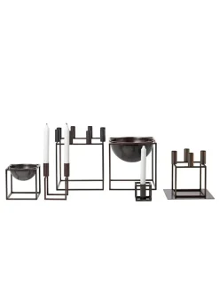 Kubus 4 Lysestage, zink fra<Audo Copenhagen Outlet