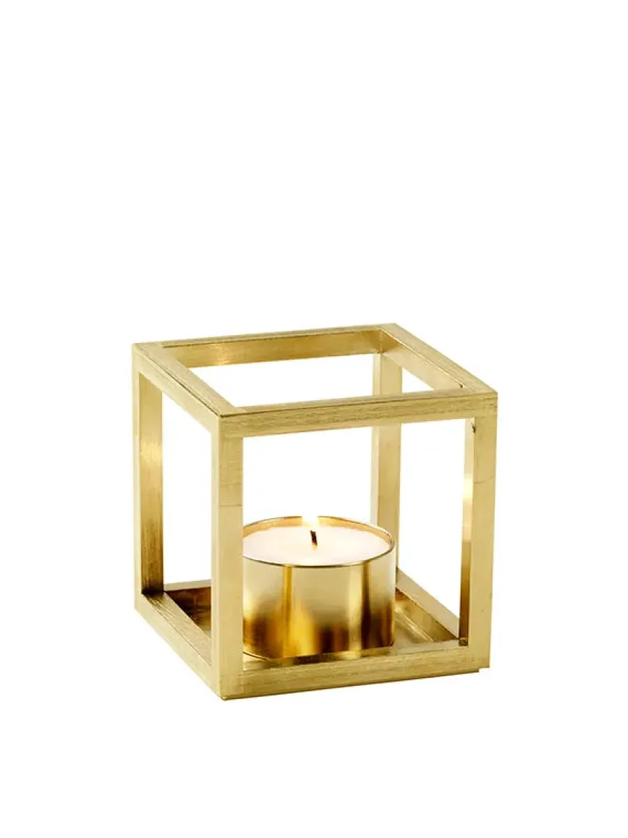 Kubus T Lysestage, hvid fra<Audo Copenhagen Online