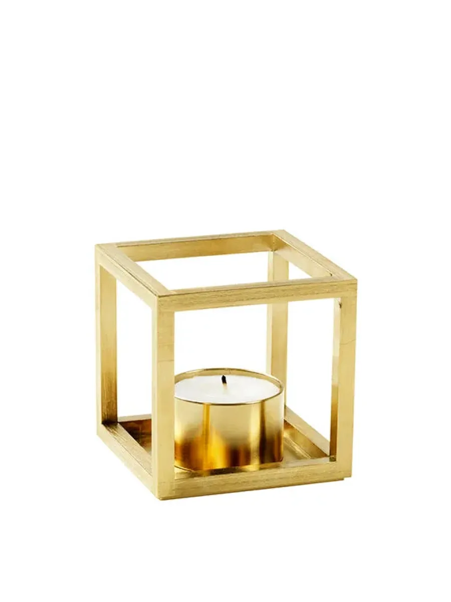 Kubus T Lysestage, hvid fra<Audo Copenhagen Online