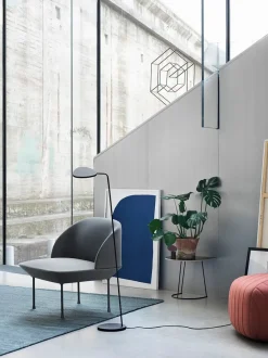 Leaf Floor Lamp fra<Muuto Online