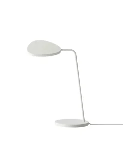 Leaf Table Lamp fra<Muuto
