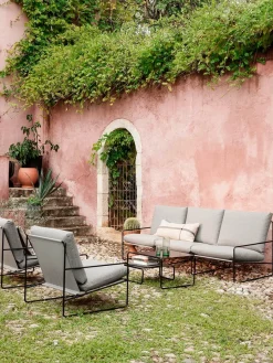 Level Coffee Table fra<Ferm Living Online