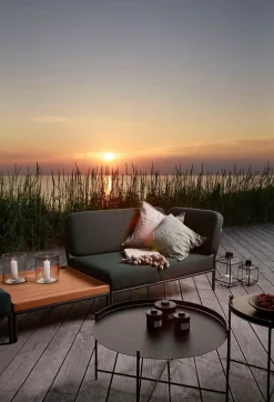 Level table fra<Houe Outlet