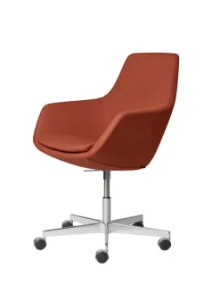 Lille Giraf Kontorstol af Arne Jacobsen<Fritz Hansen