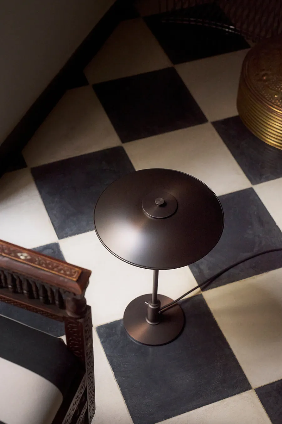 Limited Edition 2025 PH 3/2 Bordlampe fra<Louis Poulsen New