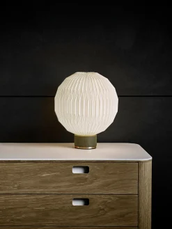 Limited Edition Model 375S Bordlampe, Green Classics fra<Le Klint