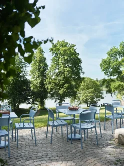 Linear Steel Armchair fra<Muuto New