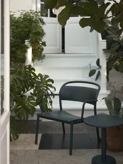 Linear Steel Coffee Table, Ø42 fra<Muuto Discount