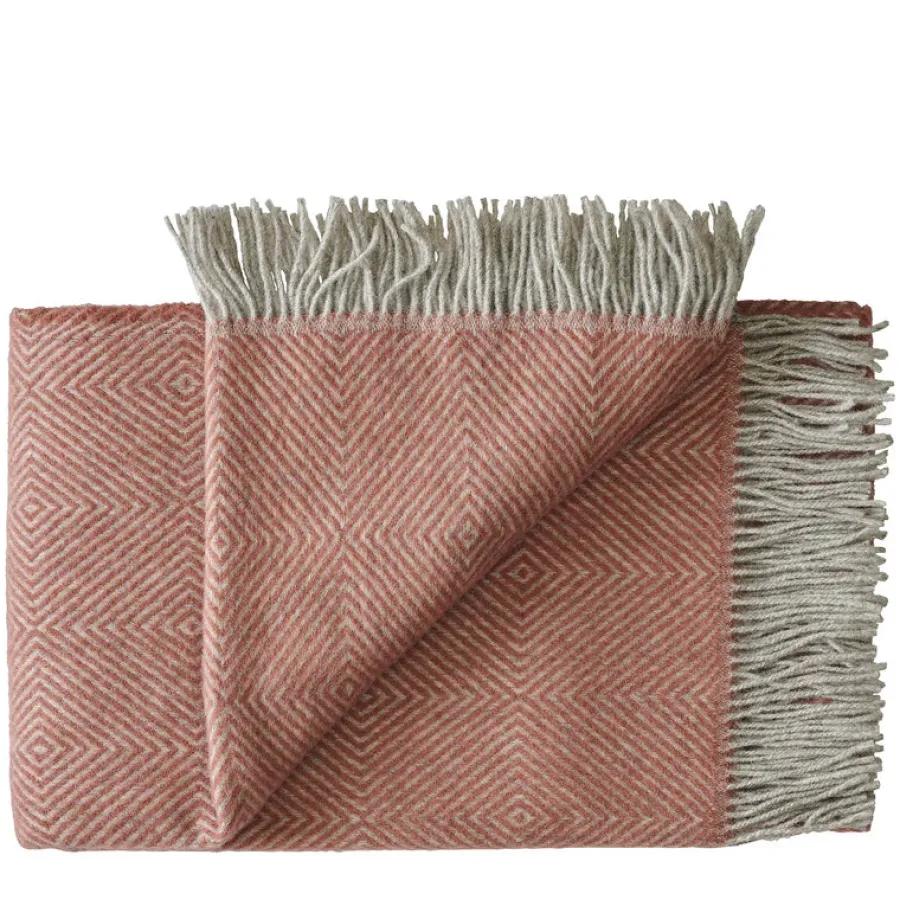 Livø Plaid, rosewood fra<Silkeborg Uldspinderi Discount