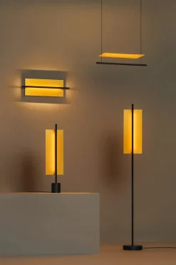 Lámina Dorada 45 Gulvlampe fra Santa and Cole<Santa & Cole Best