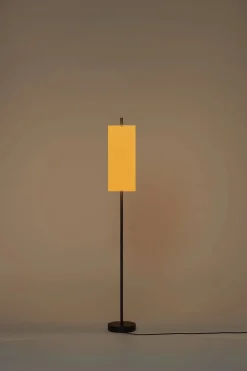 Lámina Dorada 45 Gulvlampe fra Santa and Cole<Santa & Cole Best