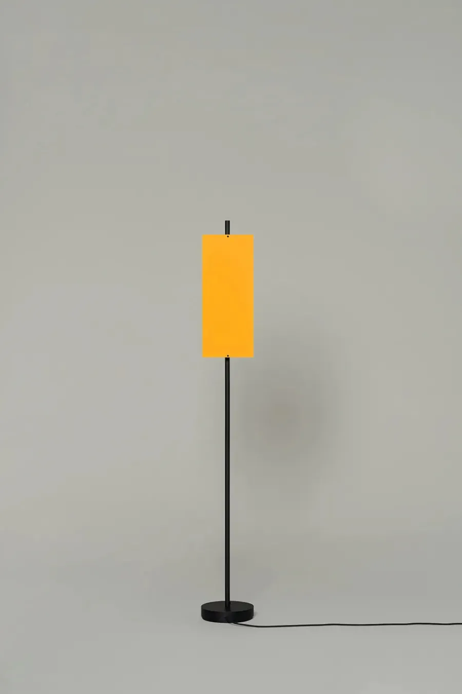 Lámina Dorada 45 Gulvlampe fra Santa and Cole<Santa & Cole Best