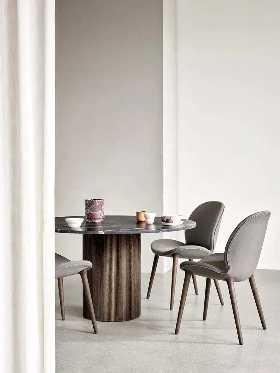 Lodge stol fra<Vipp Outlet