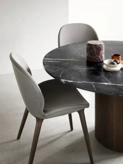 Lodge stol fra<Vipp Outlet