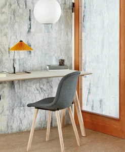 Løs skærm til Matin bordlampen fra<HAY Online