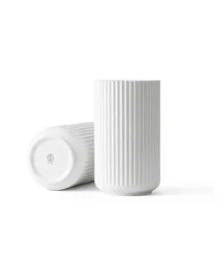 Lyngbyvasen i hvid fra<Lyngby Porcelæn Discount