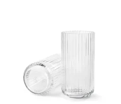 Lyngbyvasen i klar glas fra<Lyngby Porcelæn Discount