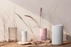 Lyngbyvasen i lilla, H20,5 cm fra<Lyngby Porcelæn Outlet