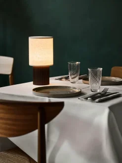 Manhattan Bordlampe SC52 fra<&Tradition New