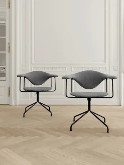 Masculo Meeting Chair fra<GUBI Sale