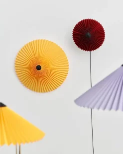 Matin Loft/Væglampe fra<HAY New