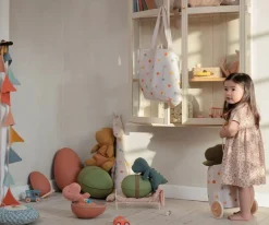 Medium Gantosaurus i æg, mørk okker fra<Maileg Hot