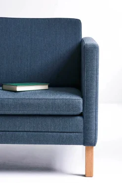 MH 276 Sofa, Mood stof fra<Mogens Hansen Sale