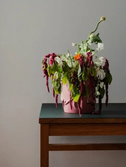 Michael Kvium Jam Vase, persimmon orange fra<raawii Sale