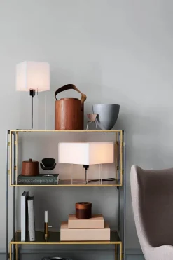 Miniature Ægget af Arne Jacobsen<Fritz Hansen Online