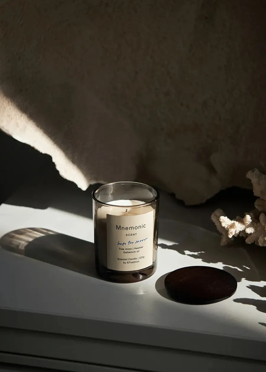Mnemonic Scented Candle fra<&Tradition Discount
