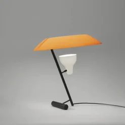 Model 548 Bordlampe fra<Astep Hot