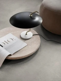 Model 537 Bordlampe fra<Astep Discount