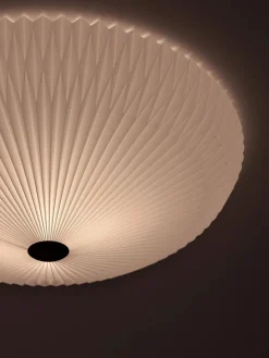 Model 23 Loftlampe, Ø 35 cm fra<Le Klint