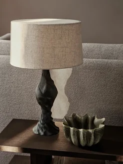Moltan Lamp Base fra<Ferm Living Outlet
