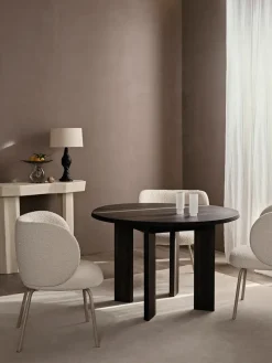 Moltan Lamp Base fra<Ferm Living Outlet