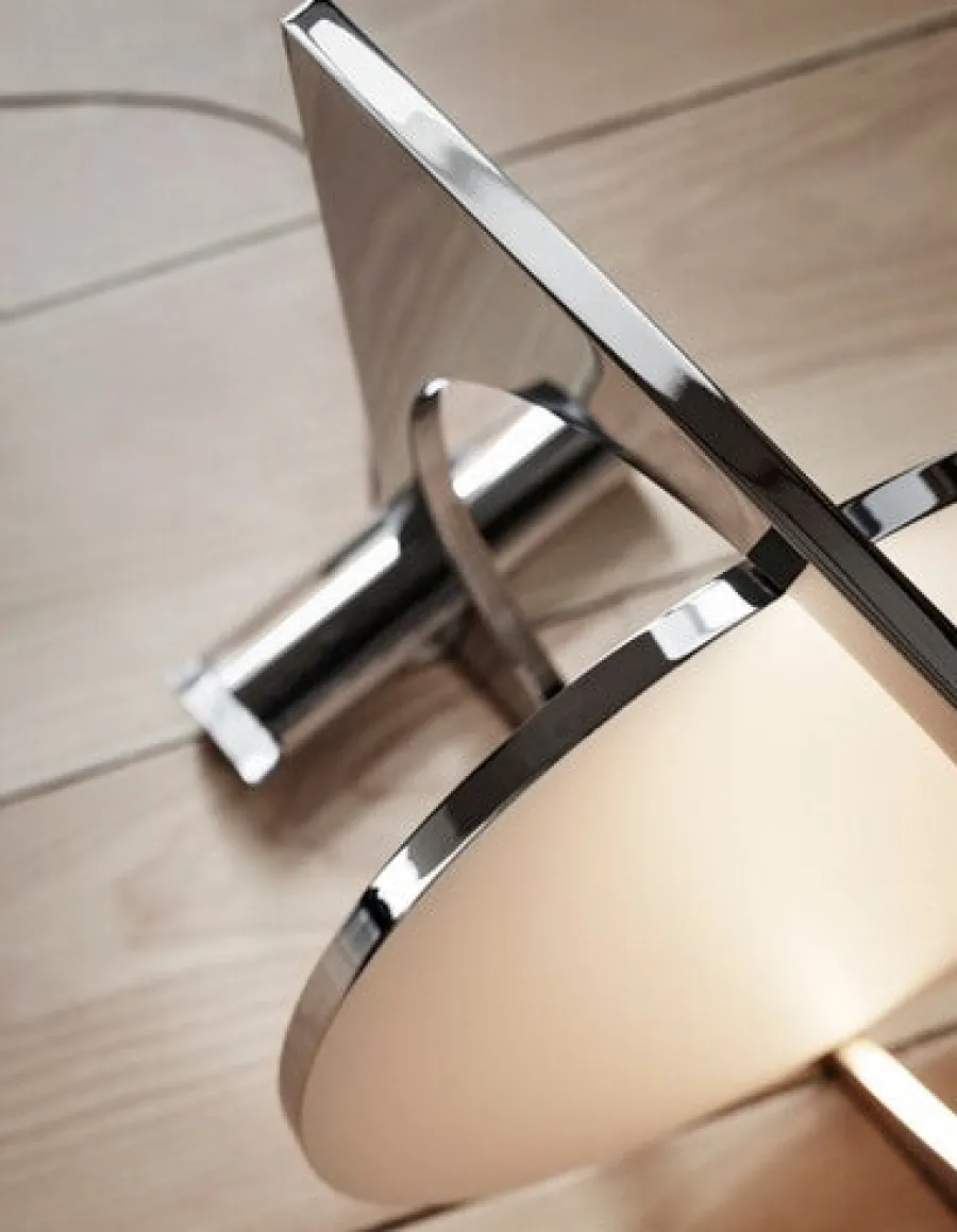 Moonsetter gulvlampe fra<Louis Poulsen Discount