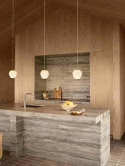 MT221 Tulip Pendel, Ø17 fra<Carl Hansen & Søn Sale