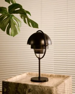 Multi-Lite Portable Bordlampe fra<GUBI