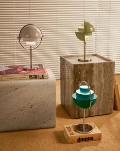 Multi-Lite Portable Bordlampe, messing/sort fra<GUBI Best