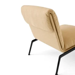 Muno LN18 Lounge Chair fra<&Tradition Outlet