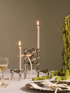 Nagel Lysestage, børstet messing fra<STOFF Nagel Outlet