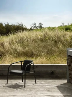 Nami Loungestol fra<Houe Best