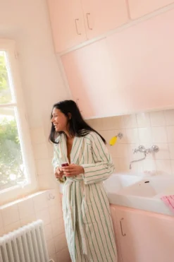 Naram badekåbe, Camel & Ultramarine fra<Bongusta