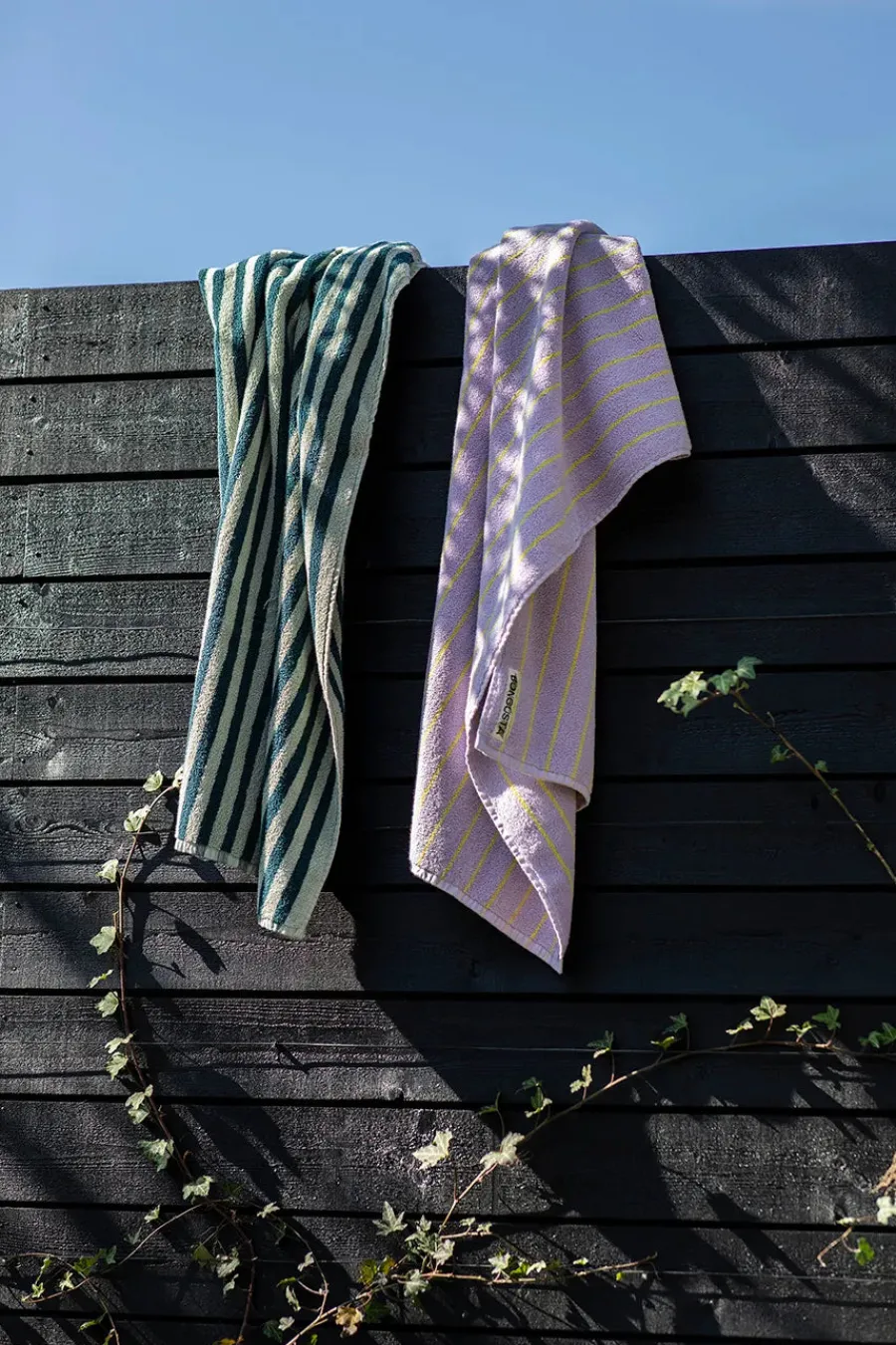 Naram towel - Lavender Blue fra<Bongusta Outlet